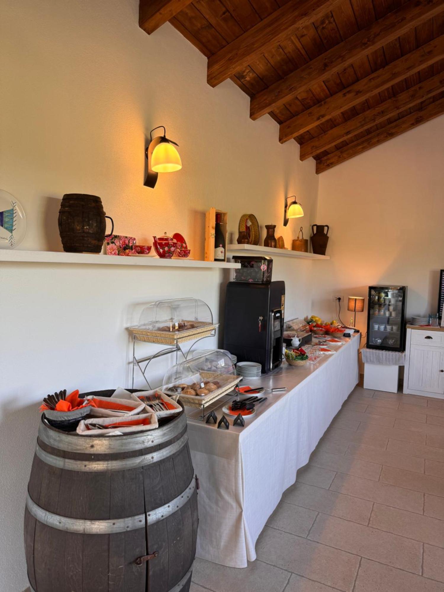 La Vinia Bed&Wine Experience - Adults Only Βίλα Σάσαρι Εξωτερικό φωτογραφία